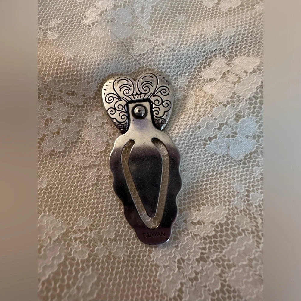 Elegant Silver Toned Bookmark Clip